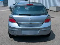 Gebraucht Opel Astra 115 PS (84 kW) 2008 Silber Limousine
