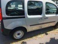 Gebraucht Renault Kangoo Rapid Extra 106 PS (77 kW) 2012 Space grau Van / Kleinbus