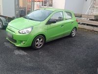 Gebraucht Mitsubishi Space Star 71 PS (52 kW) 2014 Grün Van / Kleinbus