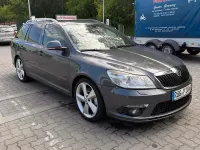 Używany Skoda Octavia vRS 170 KM (125 kW) 2011 Czarny Kombi