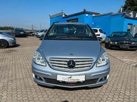Gebraucht Mercedes B200 136 PS (100 kW) 2005 Silber Van / Kleinbus