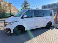 Second-hand VW Multivan 199 CP (146 kW) 2020 Alb Monovolum