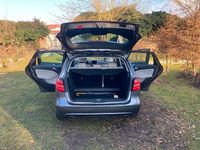 Gebraucht Mercedes B180 122 PS (89 kW) 2014 Grau Van / Kleinbus