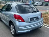 Gebraucht Peugeot 207 Premium 95 PS (69 kW) 2010 Bleu inari Kleinwagen