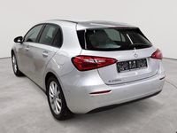 Gebraucht Mercedes A250 160 PS (117 kW) 2022 Iridiumsilber metallic Limousine