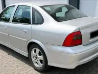 Gebraucht Opel Vectra 101 PS (74 kW) 2001 Grau Limousine