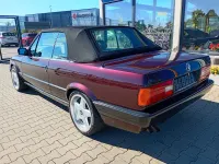 Gebraucht BMW 320 130 PS (95 kW) 1991 Violet Cabrio