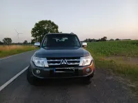 Gebraucht Mitsubishi Pajero Edition 200 PS (147 kW) 2014 Grau SUV