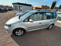 Gebraucht VW Touran 140 PS (102 kW) 2011 Silber Van / Kleinbus