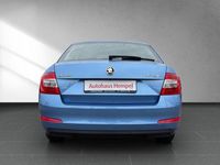 Gebraucht Skoda Octavia Ambition 140 PS (102 kW) 2015 Blau Limousine