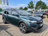 Neu Dacia Jogger Expression 140 PS (102 kW) 2025 Grün Van / Kleinbus