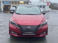 Gebraucht Nissan Leaf N-Connecta 110 kW (150 PS) 2023 Red pm/ black p Kleinwagen