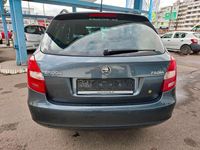 Gebraucht Skoda Fabia Ambition 105 PS (77 kW) 2014 Grau Kombi