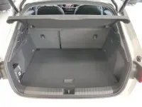 Używany Audi A3 S-Line 150 KM (110 kW) 2025 Biały Sedan/Limuzyna