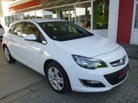 Gebraucht Opel Astra 101 PS (74 kW) 2012 Weiß Limousine