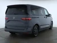Gebraucht VW Multivan 150 PS (110 kW) 2024 Grau Van / Kleinbus