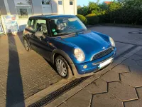 Usata Mini ONE 90 CV (66 kW) 2004 Blu Utilitaria