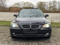 Gebraucht BMW 525 197 PS (144 kW) 2007 Schwarz Kombi