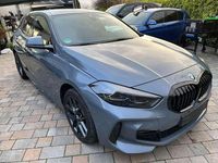 Gebraucht BMW 120 M Sport 190 PS (139 kW) 2022 Grau Kleinwagen