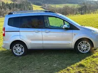 Gebraucht Ford Tourneo Courier Titanium 101 PS (74 kW) 2019 Silber Van / Kleinbus