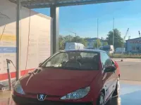 Gebraucht Peugeot 206 CC 75 PS (55 kW) 2003 Rot Cabrio