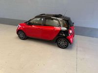 Gebraucht Smart ForFour Passion 90 PS (66 kW) 2016 Schwarz/ cadmiumrot Kleinwagen