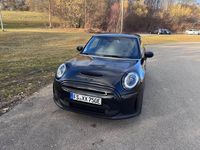 Gebraucht Mini Cooper SE 135 kW (184 PS) 2022 Schwarz Kleinwagen