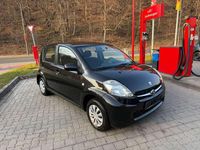Gebraucht Subaru Justy 70 PS (51 kW) 2010 Schwarz Kleinwagen