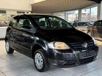 Gebraucht VW Fox Basis 54 PS (39 kW) 2006 Schwarz Kleinwagen
