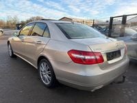 Gebraucht Mercedes E500 Elegance 387 PS (284 kW) 2010 Beige Limousine