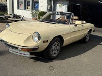 Gebraucht Alfa Romeo Spider Veloce 116 PS (85 kW) 1982 Beige Cabrio