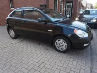 Gebraucht Hyundai Accent 97 PS (71 kW) 2007 Schwarz Limousine