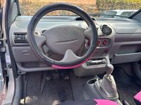 Second-hand Renault Twingo 58 CP (42 kW) 2003 Argintiu Hatchback