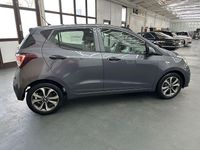 Gebraucht Hyundai i10 GO! 67 PS (49 kW) 2018 Grau Kleinwagen