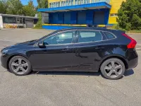 Gebraucht Volvo V40 You! 114 PS (83 kW) 2014 Schwarz Limousine
