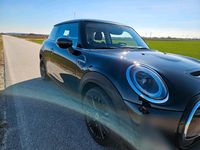 Gebraucht Mini Cooper SE 135 kW (184 PS) 2023 Schwarz Kleinwagen