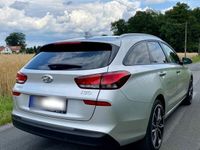 gebraucht Hyundai i30 T-GDI Trend AHK+KAMERA+8FACH+uvm.