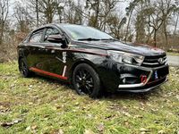 Gebraucht Lada Vesta 106 PS (77 kW) 2018 Schwarz Limousine