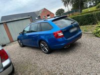 Gebraucht Skoda Octavia RS 184 PS (135 kW) 2016 Blau Kleinwagen
