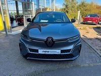 Gebraucht Renault Megane E-Tech Techno 160 kW (218 PS) 2022 Grau (metallic) Limousine