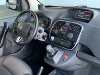 Gebraucht Renault Kangoo LIMITED 116 PS (85 kW) 2018 Silber / silbergrau / metallic Van / Kleinbus