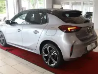Gebraucht Opel Corsa GS Line 101 PS (74 kW) 2022 Kontrast grau/quarz silber Kleinwagen