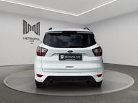 Gebraucht Ford Kuga ST-Line 150 PS (110 kW) 2016 Weiß SUV