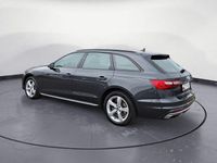 Gebraucht Audi A4 Advanced 163 PS (119 kW) 2023 Grau Kombi