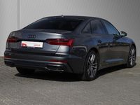 Usado Audi A6 Ambiente 340 HP (250 kW) 2021 Cinzento Sedan