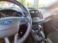 Gebraucht Ford Kuga ST-Line 182 PS (133 kW) 2018 Weiß SUV