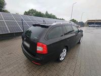 Gebraucht Skoda Octavia 122 PS (89 kW) 2011 Schwarz Kombi
