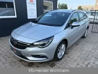 Gebraucht Opel Astra Edition 136 PS (100 kW) 2016 Andere Kombi