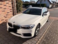 Gebraucht BMW 520 M Sport 190 PS (139 kW) 2019 Weiß Kombi