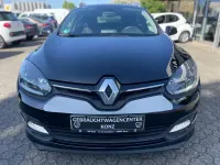 Gebraucht Renault Mégane III LIMITED 116 PS (85 kW) 2016 Schwarz Limousine